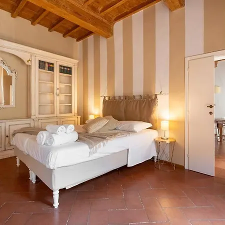 Apartment Keys Of Italy - Ghib 80 Tot - Ampia E Comoda Casa In Ghibellina Florence