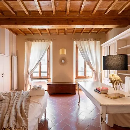 Keys Of Italy - Ghib 80 Tot - Ampia E Comoda Casa In Ghibellina Διαμέρισμα *