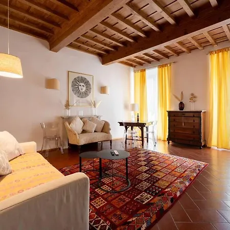 Keys Of Italy - Ghib 80 Tot - Ampia E Comoda Casa In Ghibellina Διαμέρισμα